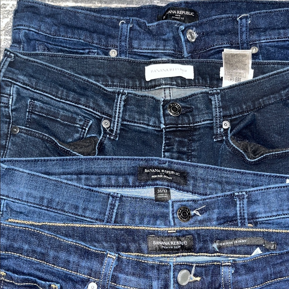 Banana Republic Women's Dark and Light Blue Jeans